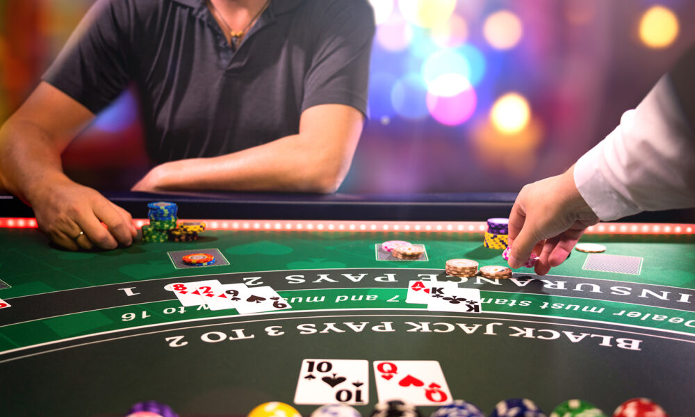 The History of Blackjack: From 17th Century Spain to the Casino Floor
